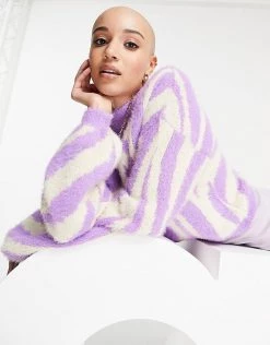 Wednesday's Girl Relaxed Jumper With Balloon Sleeves In Zebra Knit For Women Purple Zebra -Wednesday's Girl Sales 2022 unnamed file 1044