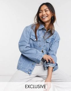 Wednesday's Girl Oversized Denim Jacket In Light Wash For Women Light Wash Blue -Wednesday's Girl Sales 2022 unnamed file 1094
