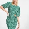 Wednesday's Girl Cut Out Detail Mini Jersey T-shirt Dress In Green Ditsy Floral For Women