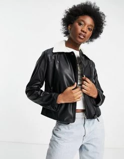 Wednesday's Girl Biker Jacket With Sherpa Collar In Faux Leather For Women Black -Wednesday's Girl Sales 2022 unnamed file 1204