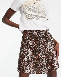 Wednesday's Girl Button Through Mini A-line Skirt In Grunge Leopard For Women -Wednesday's Girl Sales 2022 unnamed file 1299