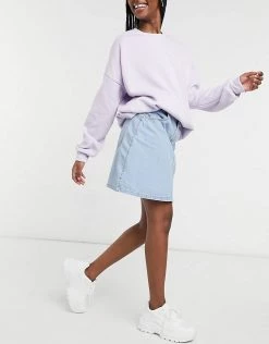 Wednesday's Girl Mini Skirt In Light Wash Denim For Women -Wednesday's Girl Sales 2022 unnamed file 1318