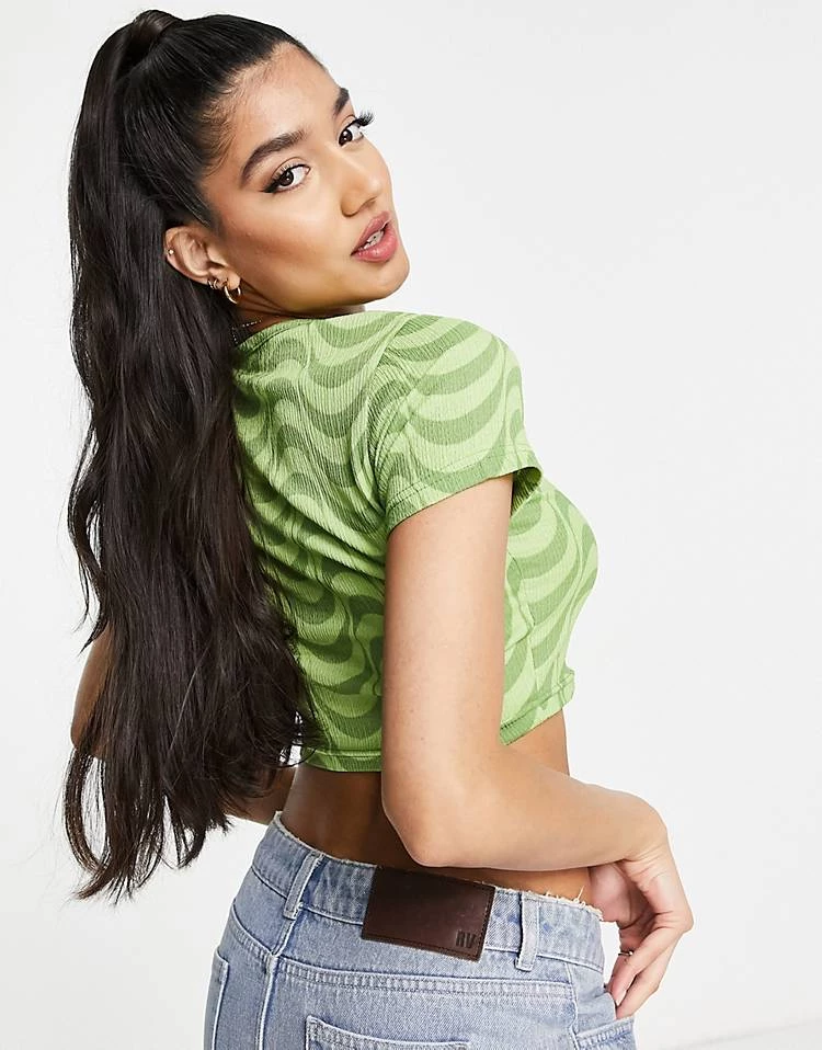 Wednesday's Girl Crop T-shirt With Cut Out Detail In Green Wavy Print For Women 4 Wednesday's Girl Crop T-shirt With Cut Out Detail In Green Wavy Print For Women - Image 2