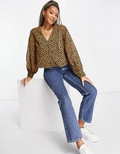 Wednesday's Girl Long Sleeve Tea Blouse With Balloon Sleeves In Buttercup Floral For Women Black Yellow Floral -Wednesday's Girl Sales 2022 unnamed file 1408