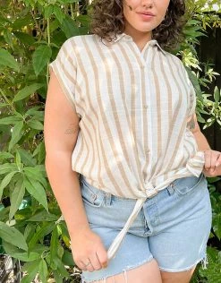 Wednesday's Girl Curve Shirt With Tie Front In Natural Stripe For Women -Wednesday's Girl Sales 2022 unnamed file 1427