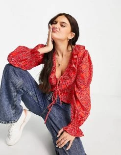 Wednesday's Girl Ruffle Detail Blouse In Red Heart Print For Women 9 Wednesday's Girl Ruffle Detail Blouse In Red Heart Print For Women -Wednesday's Girl Sales 2022 unnamed file 1462