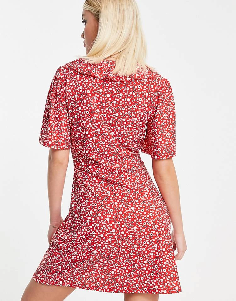 Wednesday's Girl Ruched Front V-neck Flippy Tea Dress In Red Ditsy For Women 5 Wednesday's Girl Ruched Front V-neck Flippy Tea Dress In Red Ditsy For Women - Image 3