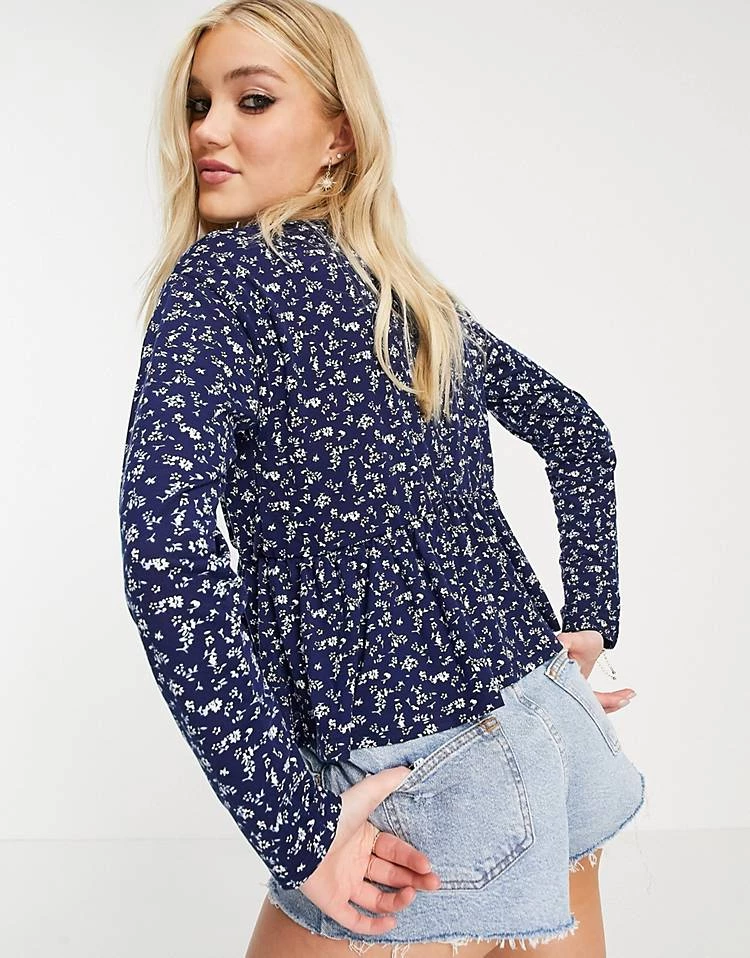 Wednesday's Girl Relaxed Smock Top With Peplum Hem In Ditsy Floral Print For Women Navy Floral 4 Wednesday's Girl Relaxed Smock Top With Peplum Hem In Ditsy Floral Print For Women Navy Floral - Image 2