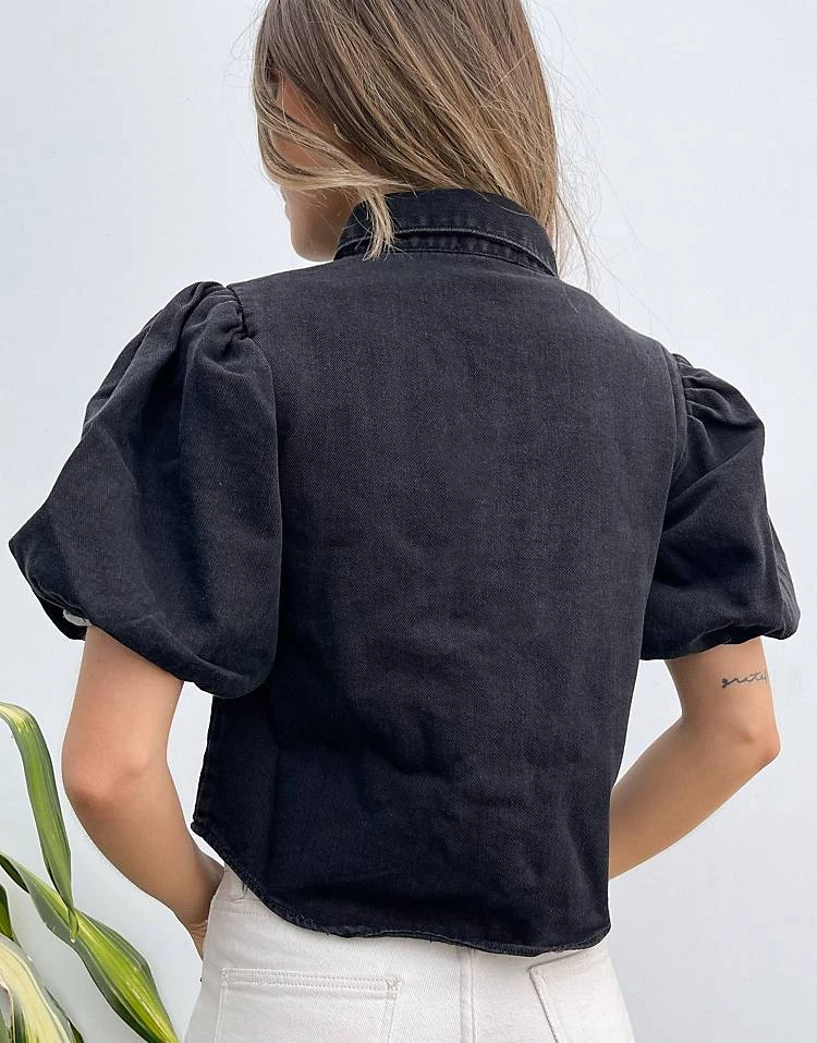 Wednesday's Girl Shirt With Puff Sleeves And Vintage Buttons In Denim For Women Washed Black Denim 4 Wednesday's Girl Shirt With Puff Sleeves And Vintage Buttons In Denim For Women Washed Black Denim - Image 2