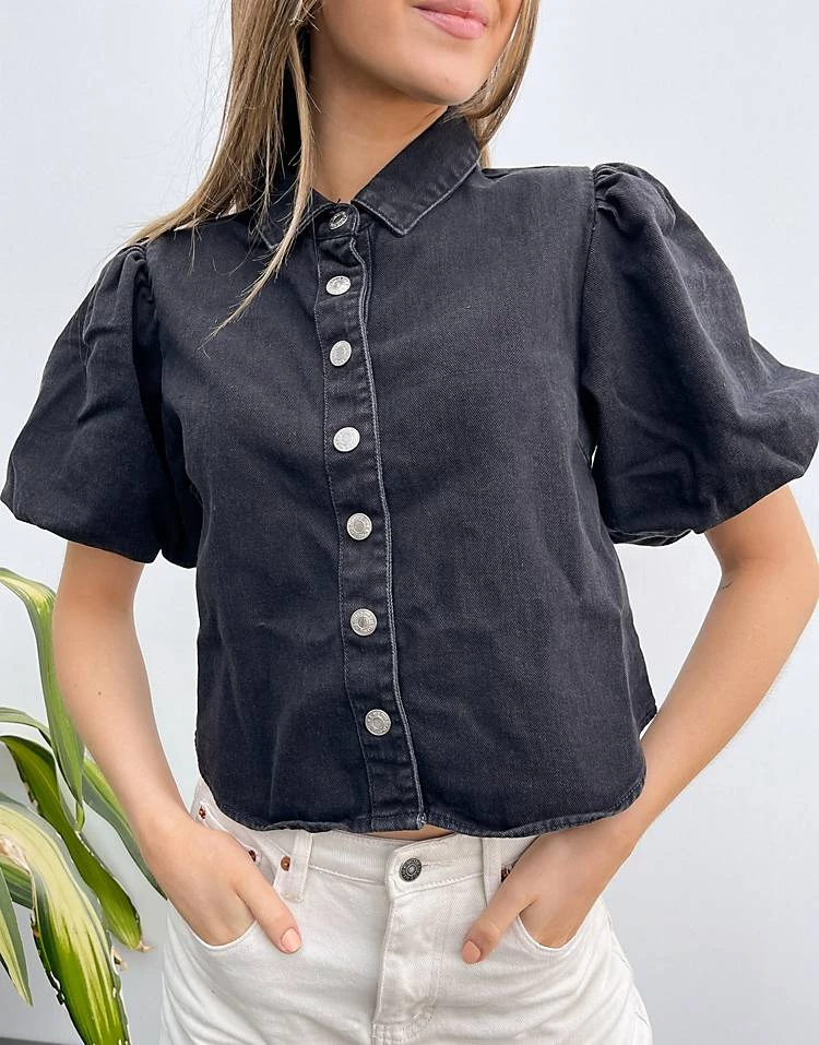 Wednesday's Girl Shirt With Puff Sleeves And Vintage Buttons In Denim For Women Washed Black Denim 5 Wednesday's Girl Shirt With Puff Sleeves And Vintage Buttons In Denim For Women Washed Black Denim - Image 3
