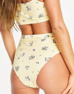 Wednesday's Girl Bralet And High Waist Briefs Set In Vintage Floral For Women Yellow Floral -Wednesday's Girl Sales 2022 unnamed file 1571