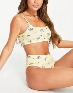 Wednesday's Girl Bralet And High Waist Briefs Set In Vintage Floral For Women Yellow Floral -Wednesday's Girl Sales 2022 unnamed file 1572