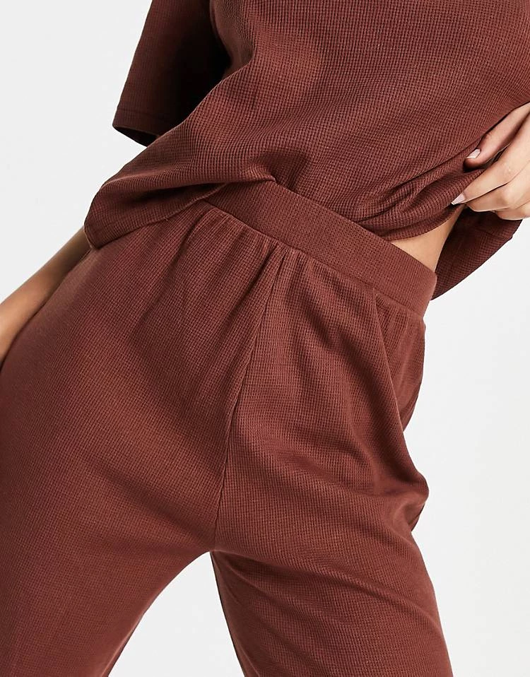 Wednesday's Girl Relaxed Pyjama T-shirt And Trousers Set In Waffle For Women Brown 4 Wednesday's Girl Relaxed Pyjama T-shirt And Trousers Set In Waffle For Women Brown - Image 2