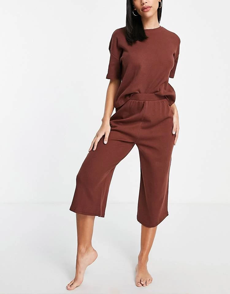 Wednesday's Girl Relaxed Pyjama T-shirt And Trousers Set In Waffle For Women Brown 5 Wednesday's Girl Relaxed Pyjama T-shirt And Trousers Set In Waffle For Women Brown - Image 3