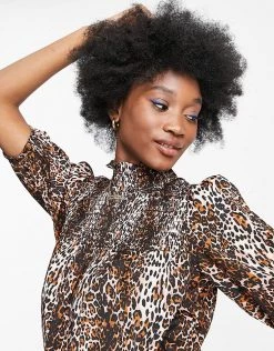 Wednesday's Girl High Neck Midi Smock Dress With Shirring In Grunge Leopard For Women -Wednesday's Girl Sales 2022 unnamed file 178