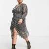 Wednesday's Girl Curve V-neck Midi Tea Dress In Dark Ditsy Floral For Women Black Ditsy
