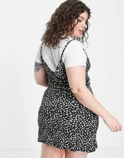Wednesday's Girl Curve 2 In 1 Cami Mini Dress With T-shirt In Black Ditsy For Women -Wednesday's Girl Sales 2022 unnamed file 242