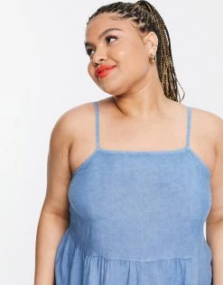 Wednesday's Girl Curve Mini Cami Dress With Tiered Skirt In Chambray For Women Light Wash Chambray -Wednesday's Girl Sales 2022 unnamed file 352