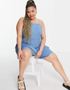 Wednesday's Girl Curve Mini Cami Dress With Tiered Skirt In Chambray For Women Light Wash Chambray -Wednesday's Girl Sales 2022 unnamed file 353