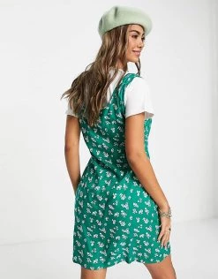 Wednesday's Girl Mini Dress With T-shirt Inner In Vintage Floral For Women Green White Floral -Wednesday's Girl Sales 2022 unnamed file 361