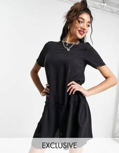 Wednesday's Girl Mini Smock Dress With Peplum Hem In Vintage Wash Denim For Women Washed Black Denim -Wednesday's Girl Sales 2022 unnamed file 414