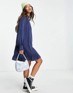 Wednesday's Girl High Neck Mini Smock Dress In Indigo Chambray For Women -Wednesday's Girl Sales 2022 unnamed file 503