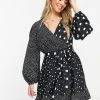 Wednesday's Girl Mini Wrap Tea Dress In Mix Spot Print For Women -Wednesday's Girl Sales 2022 unnamed file 505