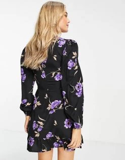 Wednesday's Girl Mini Shift Dress In Purple Floral For Women -Wednesday's Girl Sales 2022 unnamed file 623