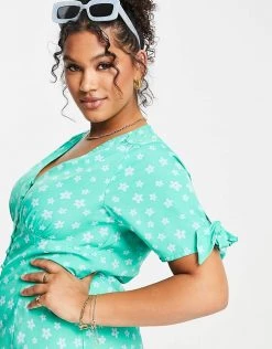 Wednesday's Girl Curve V-neck Midi Tea Dress In Green Floral For Women Green Blue Floral -Wednesday's Girl Sales 2022 unnamed file 67