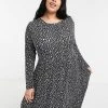 Wednesday's Girl Curve Long Sleeve Midi Smock Dress In Smudge Spot Print For Women Black Smudge Spot -Wednesday's Girl Sales 2022 unnamed file 680