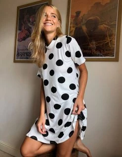 Wednesday's Girl Mini T-shirt Dress In Polka Dot For Women White Black Polka -Wednesday's Girl Sales 2022 unnamed file 754