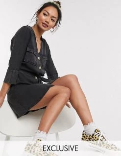 Wednesday's Girl Belted Mini Dress With Faux Horn Buttons In Denim For Women Black Wash Denim