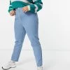 Wednesday's Girl Curve Mom Jeans In Light Wash For Women Light Wash Blue -Wednesday's Girl Sales 2022 unnamed file 810