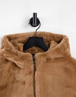 Wednesday's Girl Oversized Hoodie In Faux Fur For Women Tan -Wednesday's Girl Sales 2022 unnamed file 897