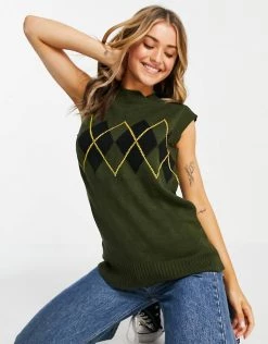 Wednesday's Girl Relaxed Sweater Vest In Argyle Knit For Women Olive -Wednesday's Girl Sales 2022 unnamed file 964